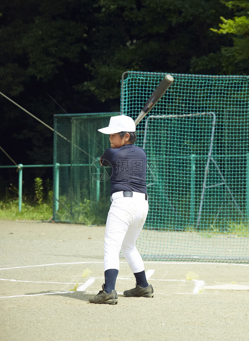 棒球棒人类锻炼男孩棒球男孩实践的打击画象图片