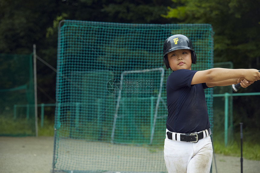 一个男人少年棒球联合会肖像男孩棒球击球手画象图片