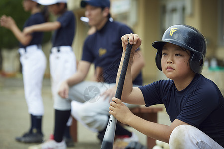 小学棒球帽棒球棒男孩棒球击球手画象图片