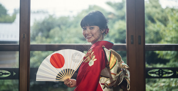 日式和服少女写真背景图片