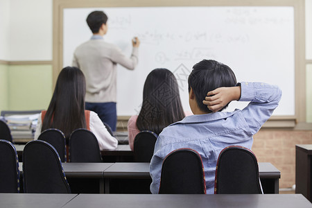 教育椅子在内学校老师学生图片