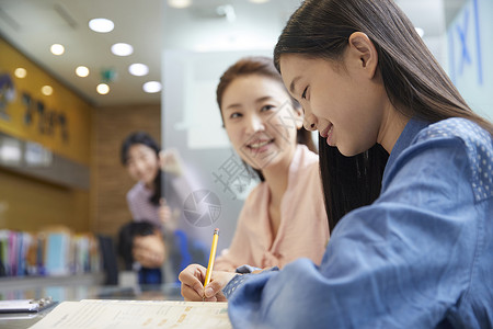 女生女孩记录学校老师学生图片