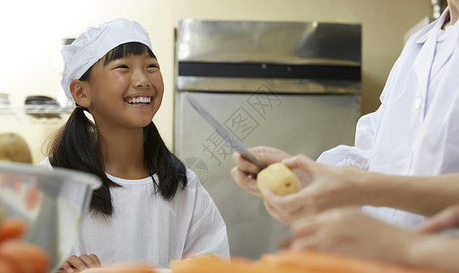 碟欣赏切断小学午餐图片