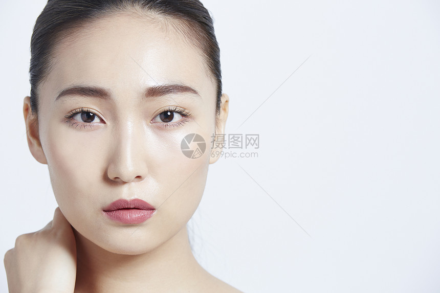 化妆模特20多岁美丽的女人美容肖像图片