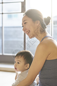 文科硕士在一起亚洲人母亲儿子婴儿韩国人图片