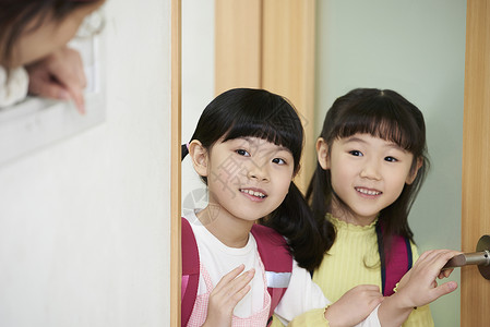 评价前视图门小学生儿童韩国人图片