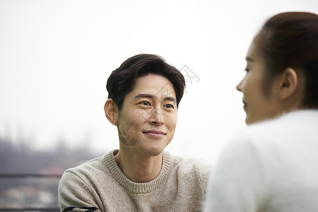 迷笛成年女子表示情侣韩国人图片