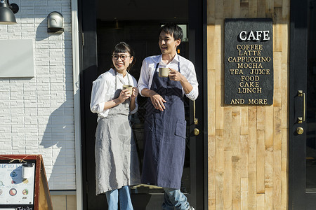 伙伴男人两个人结合工作在咖啡馆休息的食物事务图片