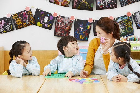 分钟制服煽动幼儿园孩子老师韩语图片