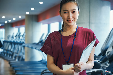 健身教练女人图片