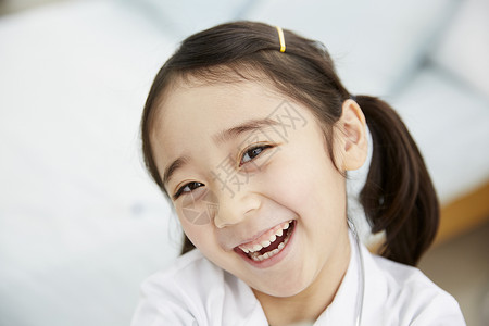 非常小幸福微笑角色扮演医院游戏儿童韩语图片