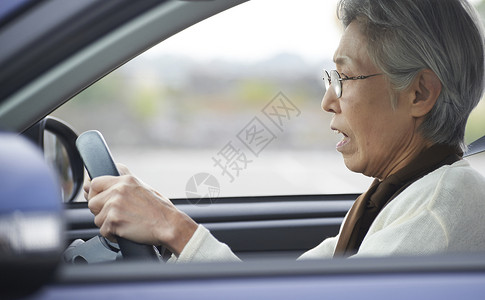 女生奶奶素材活动肖像闸高级司机意外背景