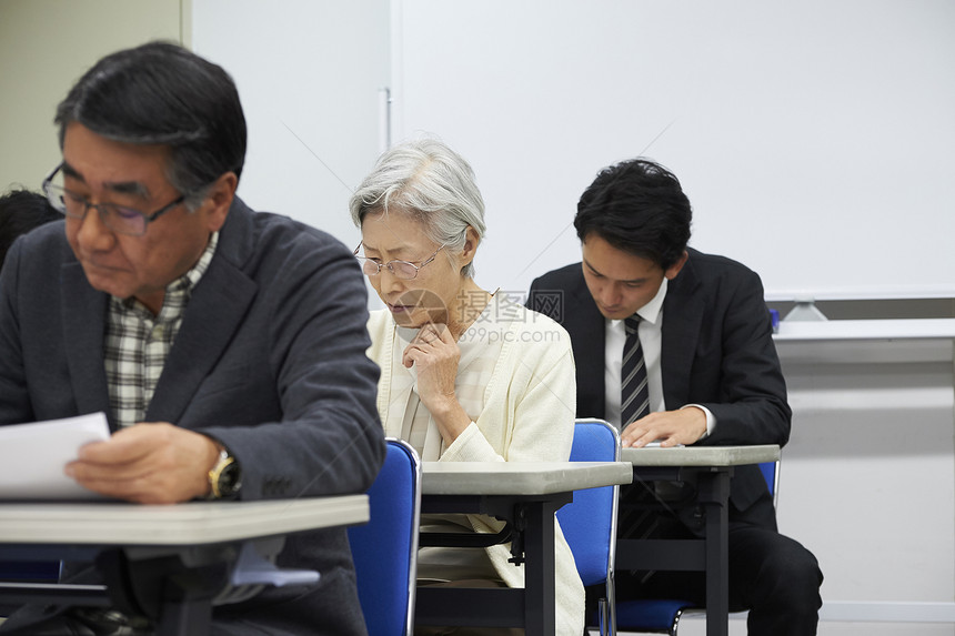 终身学习半腰照文化学派高级参加讲座图片