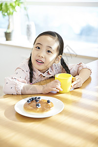 蓝莓欢乐的神谕房子生活孩子女孩图片