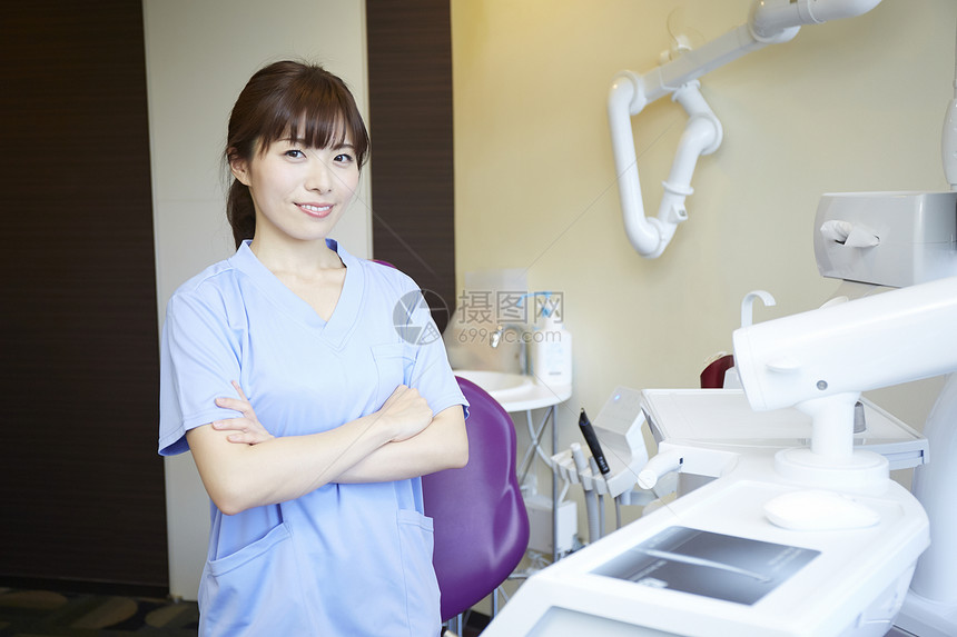 亚洲人考试健康在牙医工作的女人图片