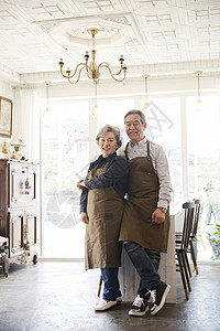 神谕亚洲人幸福生活老夫妇丈夫妻子在一起背景