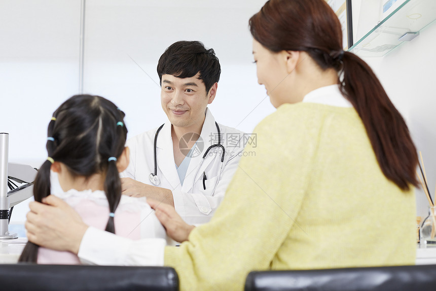 韩国医务人员小孩医院医生母亲女儿图片