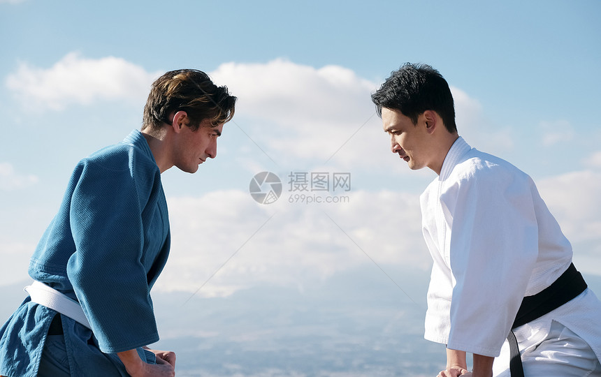 静冈县入境游览武术形象富士山柔道外国人图片