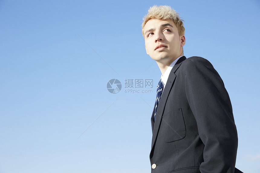 外国男高中学生肖像图片