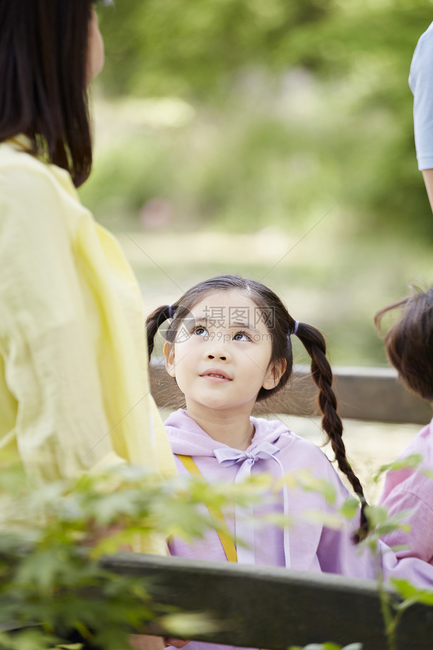 神谕成年女子成人生活和解家庭图片