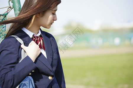 高中制服女学生图片