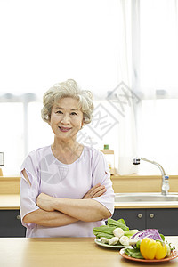 负责人迷笛生活女人老人韩国人图片