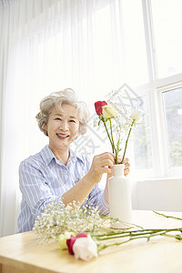 快乐玫瑰生活女人老人韩国人图片