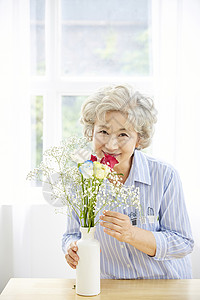 阿提基气味秘书亚洲人超时生活女人老人韩国人背景