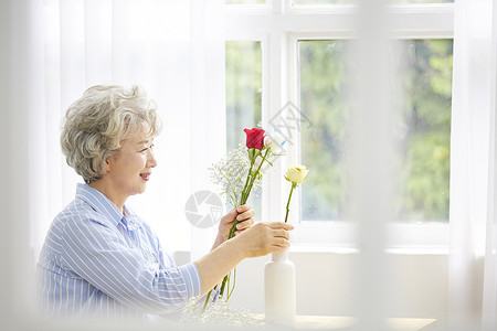 迷笛嗜好成人生活女人老人韩国人背景图片