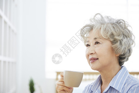 非常小超时判断生活女人老人韩国人图片