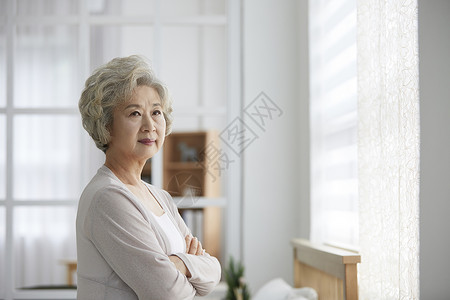 成人打破考试生活女人老人韩国人图片