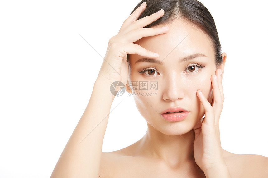女性抗衰老护肤图片
