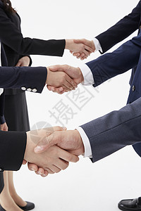 商业伙伴互相握手图片