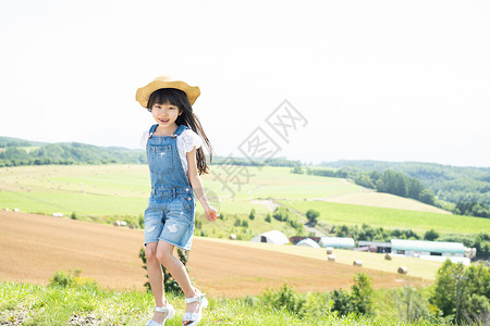 运动场打碎孩子北海道景观和女孩图片