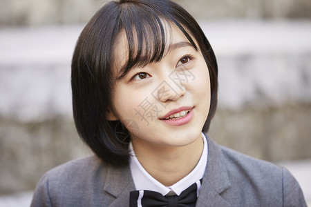 面对迷笛分庭律师女初中生高中生韩国人图片