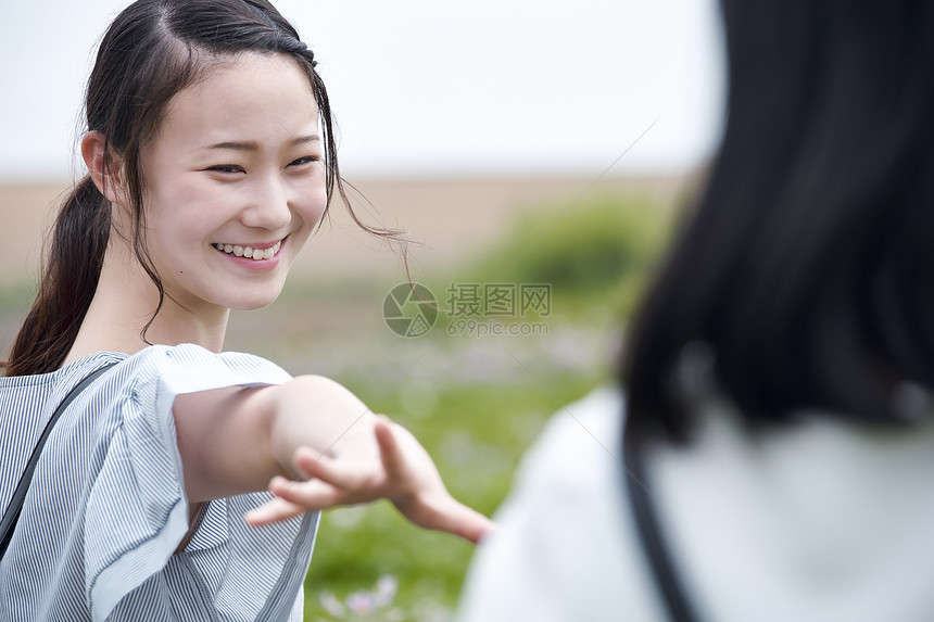 活力成人行走妇女北海道花园图片