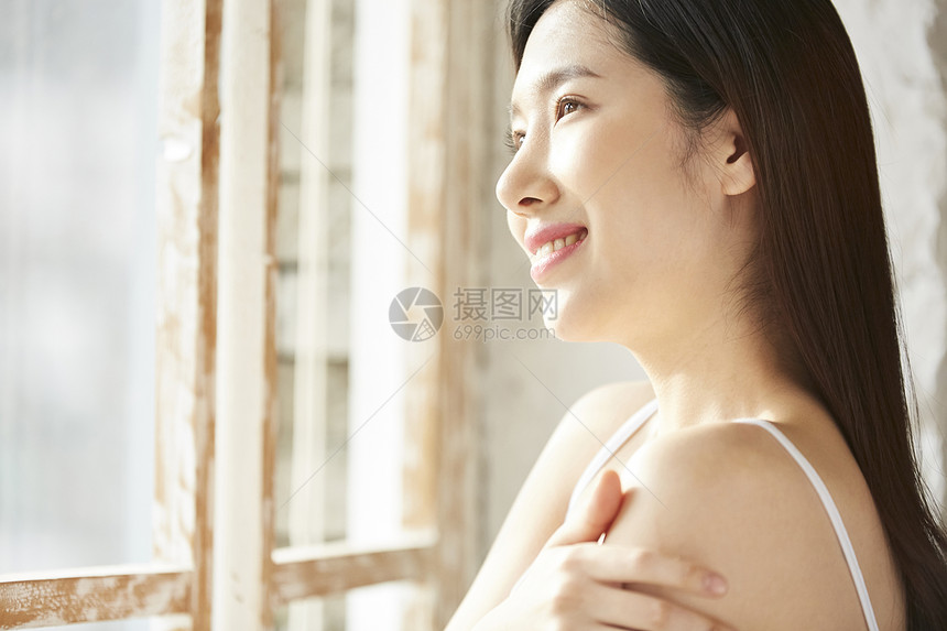 美女护肤美容图片