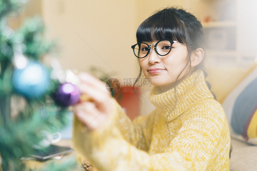 可爱女人过圣诞图片