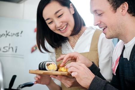 三十几岁指导员男外国人入境日本烹饪班图片