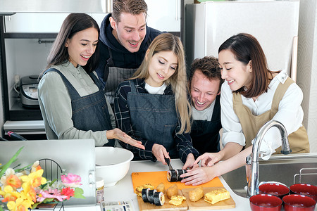 男子观光胸像外国人入境日本烹饪班图片