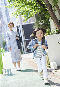 木乃伊复制空间家庭父母和孩子的生活方式图片