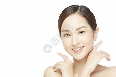女性面部肌肤保养图片