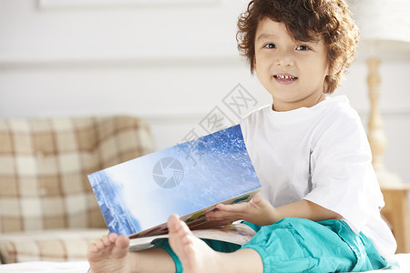 房屋肖像帅阅读儿童生活方式图画书图片