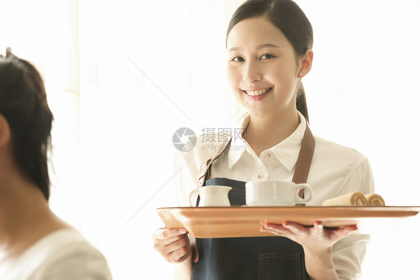 咖啡馆女服务员图片