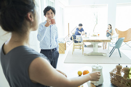 假期肖像亚洲人男女同伴的生活方式图片