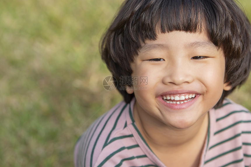 可爱的小男孩图片