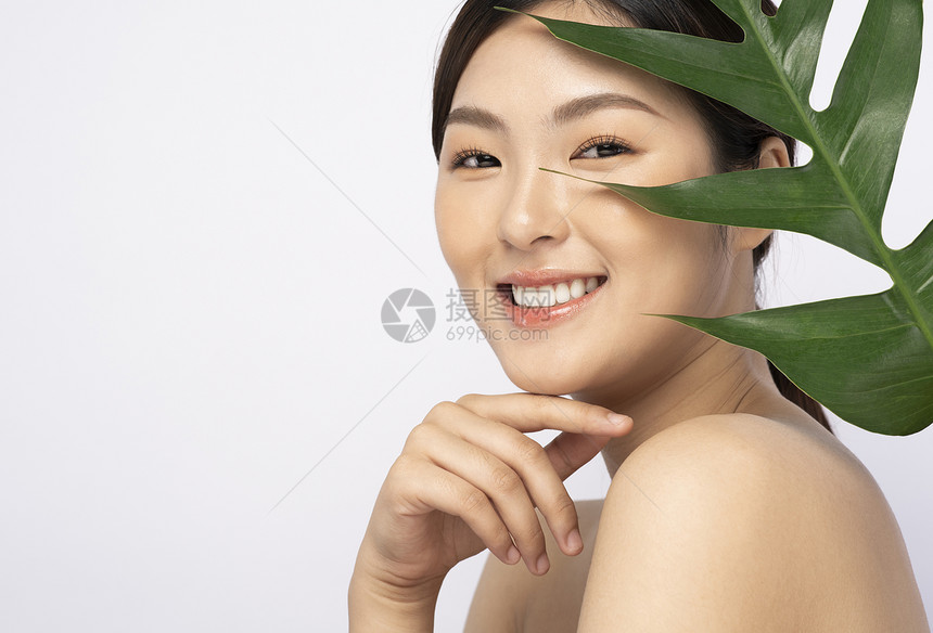 女性保养护肤美容图片