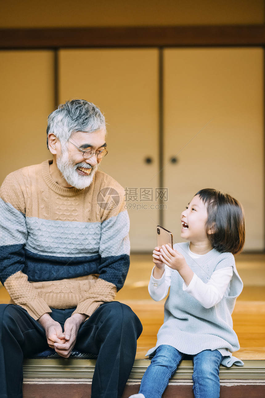 祖孙的生活方式图片