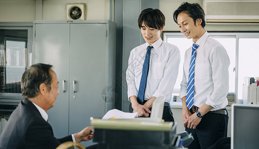 年轻的公司职员日本人高清图片素材