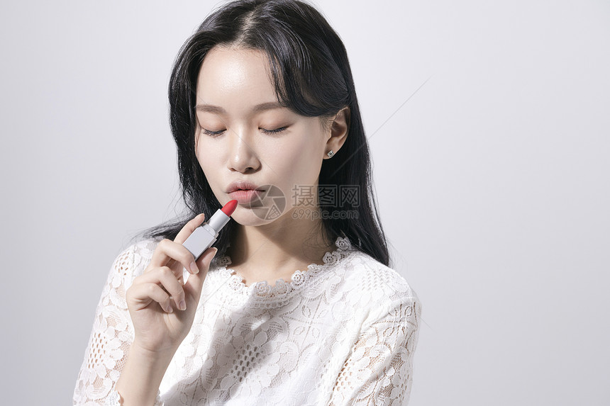 比花边姿势女人美女图片